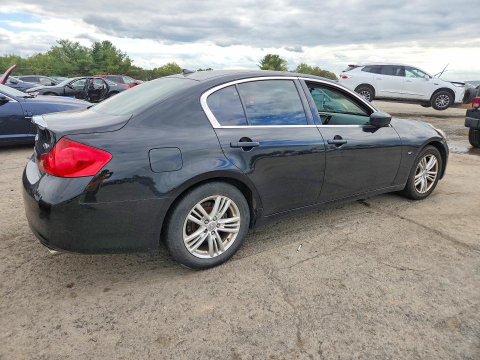 Photo 3 from auction – 2015 INFINITI Q40 with VIN JN1CV6AR7FM650138