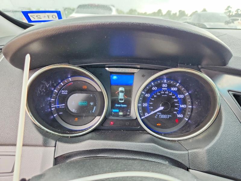صورة رقم 9 من المزاد - 2011 HYUNDAI SONATA مع VIN KMHEC4A42BA008292