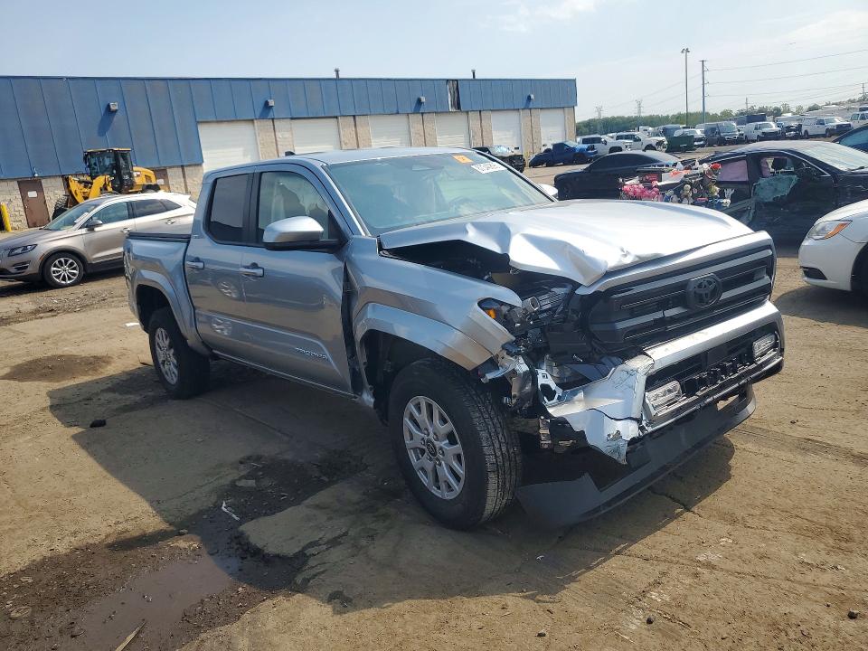 Photo 4 from auction – 2026 TOYOTA TACOMA with VIN 3TMLB5JN3TM278181