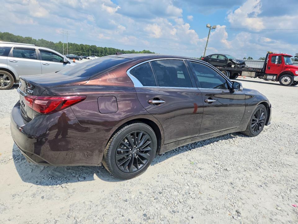 Photo 3 from auction – 2018 INFINITI Q50 with VIN JN1EV7AR5JM430634