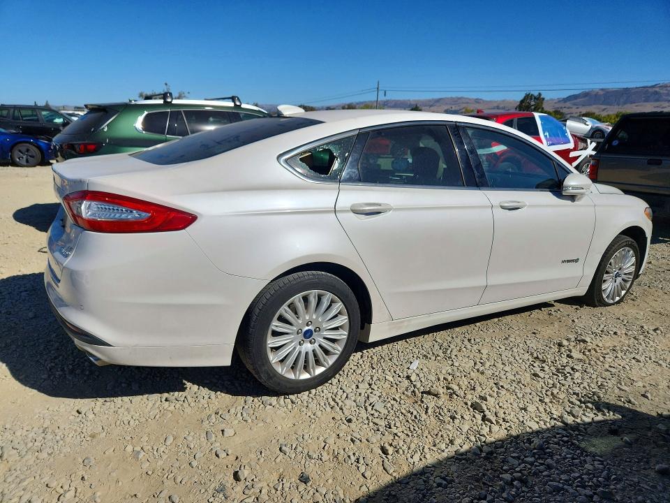 Фото 3 с аукциона – 2013 FORD FUSION с VIN 3FA6P0LU9DR371626