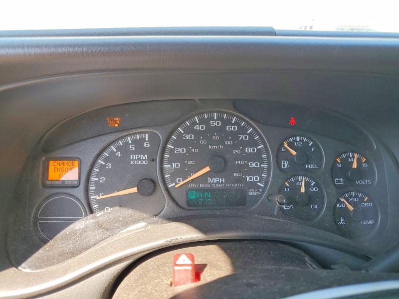 Снимка 9 от търг – 2002 GMC SIERRA DEN с VIN 1GTEC19T62Z267268