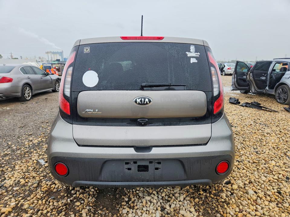 Zdjęcie 6 z aukcji – 2019 KIA SOUL z VIN KNDJN2A27K7023688