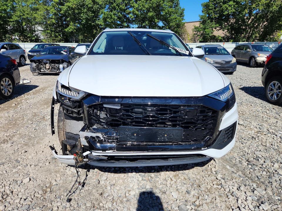 Zdjęcie 5 z aukcji – 2019 AUDI Q8 z VIN WA1BVAF10KD008024