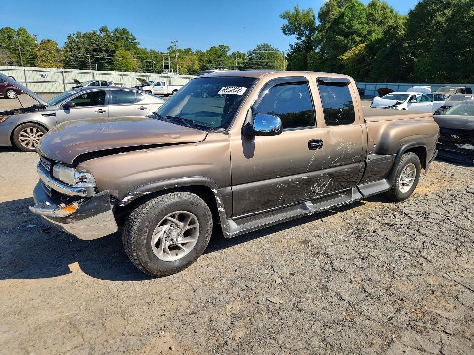 2001 CHEVROLET SILVERADO - Търг №68568006