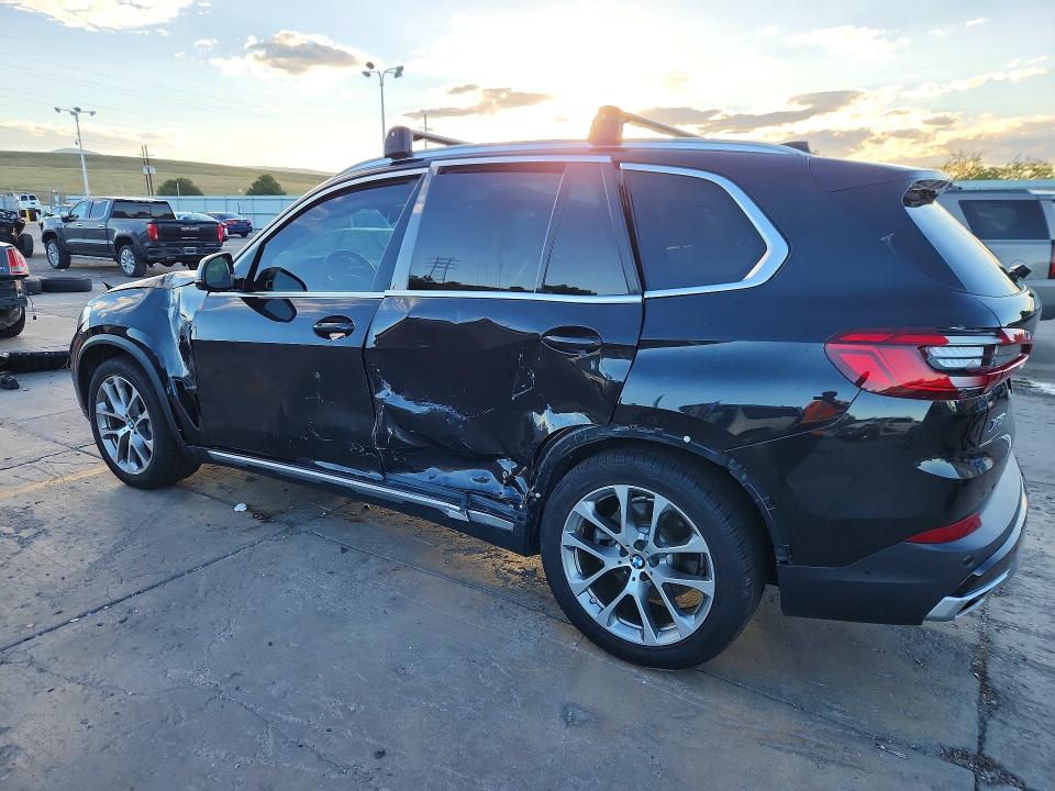 Photo 2 from auction – 2019 BMW X5 with VIN 5UXCR6C50KLL12400