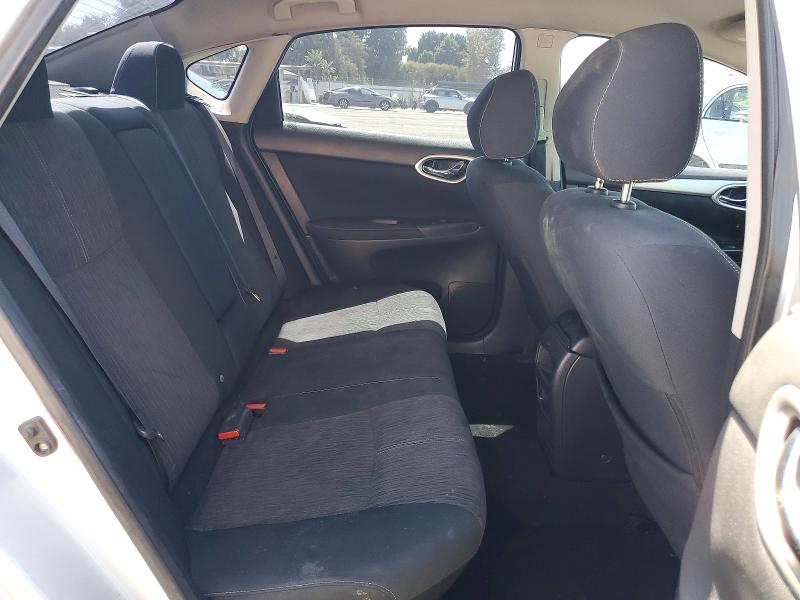 Снимка 10 от търг – 2015 NISSAN SENTRA с VIN 3N1AB7AP2FL657383