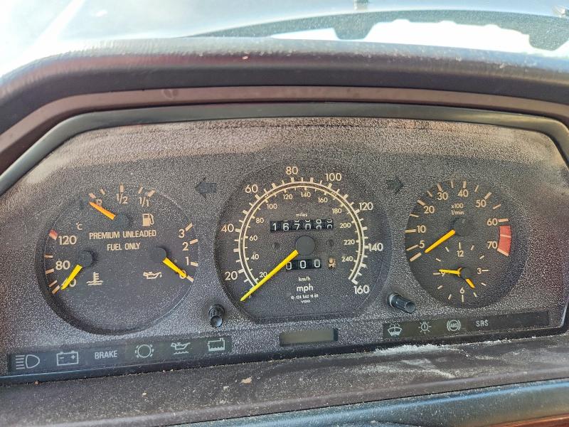 Снимка 9 от търг – 1992 MERCEDES-BENZ 300 с VIN WDBEA30E2NB577543