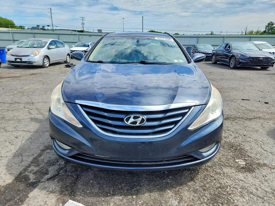 Photo 5 from auction – 2013 HYUNDAI SONATA with VIN 5NPEB4AC7DH755302
