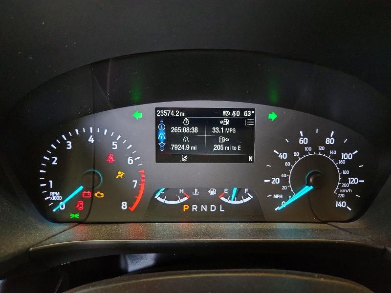 Foto 9 de la subasta – 2022 FORD ESCAPE con VIN 1FMCU9G67NUC00028