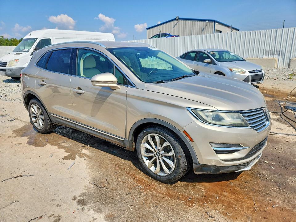 Photo 4 from auction – 2015 LINCOLN MKC with VIN 5LMCJ1A91FUJ41442