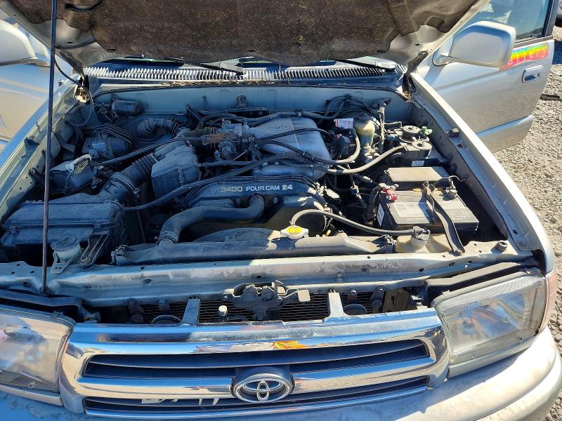 Photo 11 from auction – 2000 TOYOTA 4RUNNER with VIN JT3HN87RXY0287595