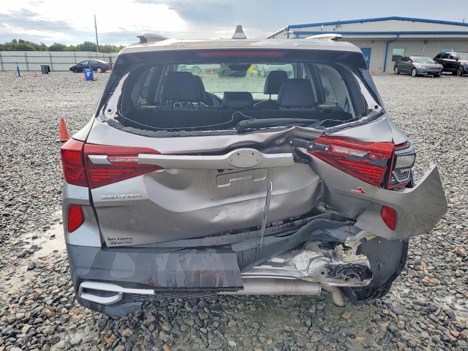 Zdjęcie 6 z aukcji – 2021 KIA SELTOS z VIN KNDEUCAA0M7157849