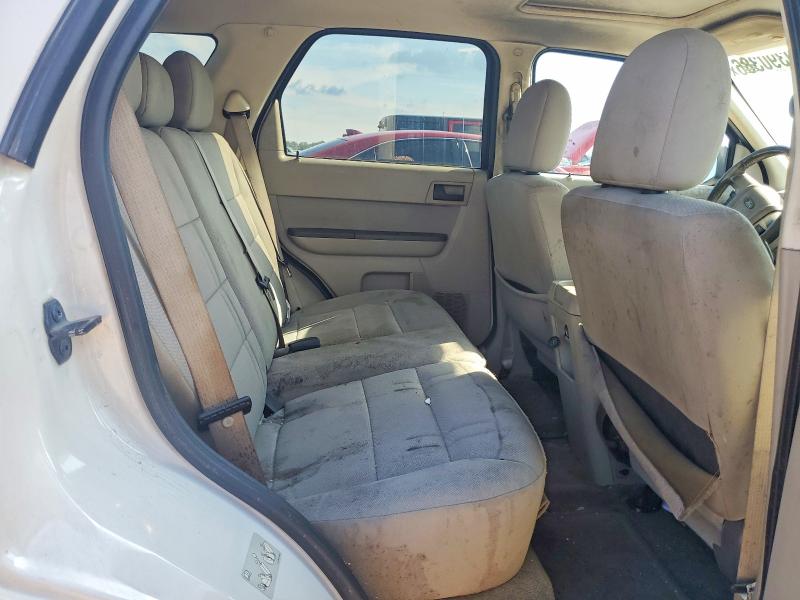 Photo 11 from auction – 2011 FORD ESCAPE with VIN 1FMCU0D76BKA04016