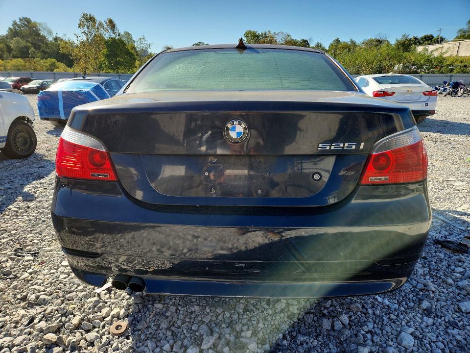 صورة رقم 6 من المزاد - 2007 BMW 525 مع VIN WBANE53537CK92308