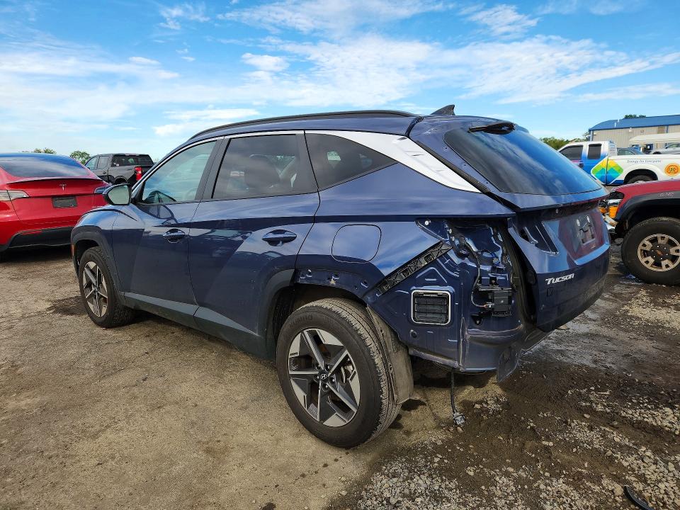 Снимка 2 от търг – 2025 HYUNDAI TUCSON с VIN 5NMJBCDE0SH582710