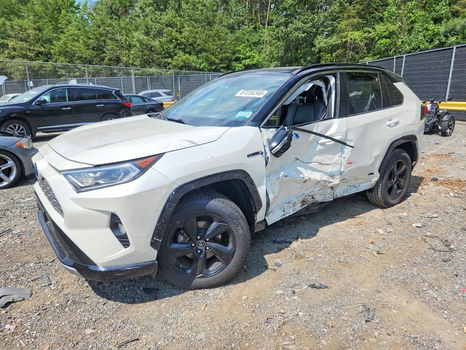 TOYOTA RAV4 2019 with VIN JTMEWRFV9KJ021227 - Photo from auction