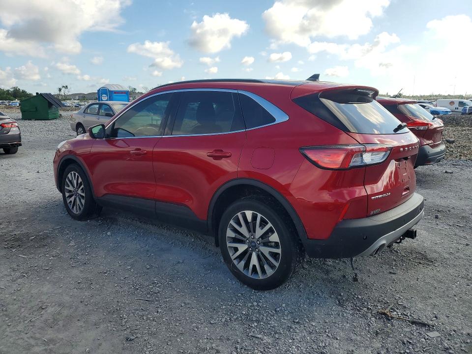 Photo 2 from auction – 2022 FORD ESCAPE with VIN 1FMCU9J98NUB87342