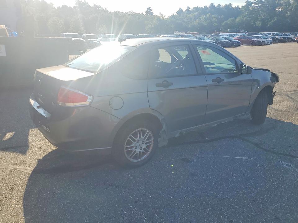 Photo 3 from auction – 2010 FORD FOCUS with VIN 1FAHP3FN5AW284507