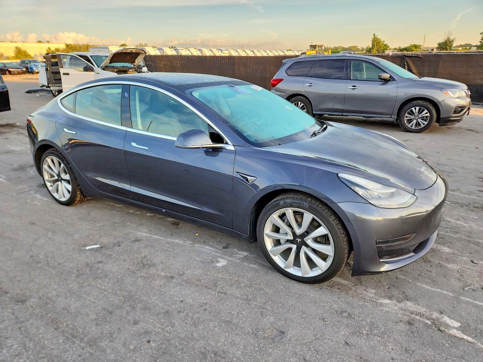 صورة رقم 4 من المزاد - 2020 TESLA MODEL 3 مع VIN 5YJ3E1EA6LF792957