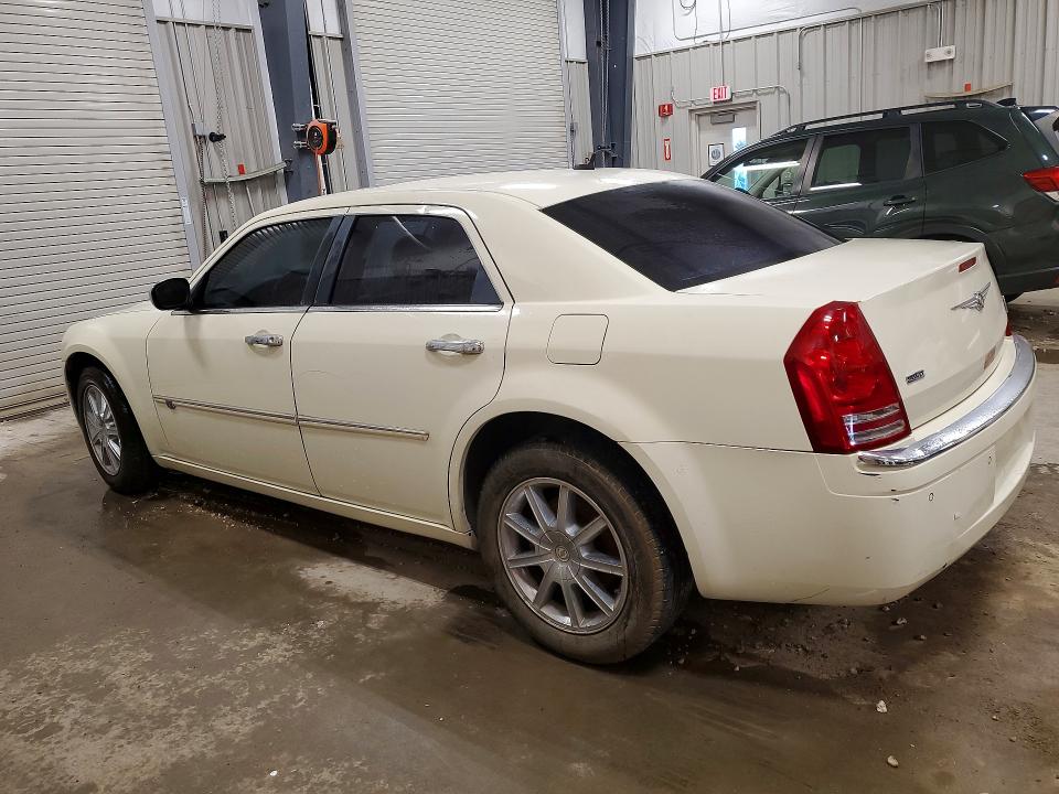 Photo 2 from auction – 2008 CHRYSLER 300C with VIN 2C3LK63H48H272140