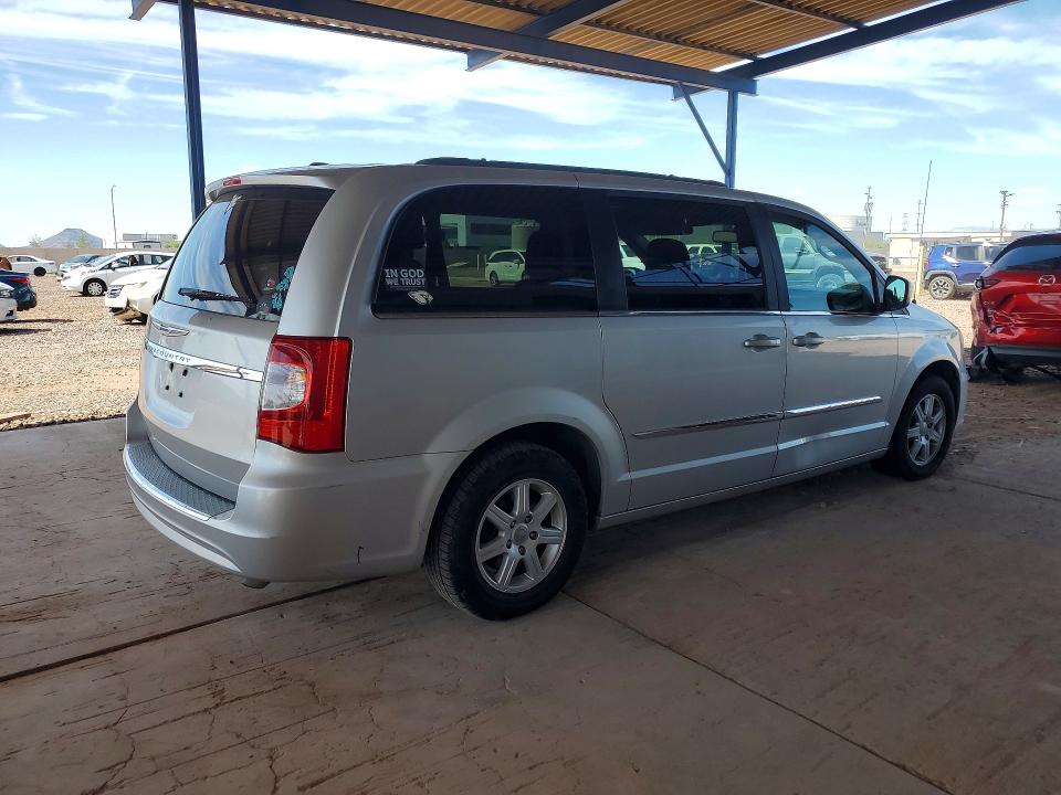 Снимка 3 от търг – 2012 CHRYSLER TOWN & COUNTRY с VIN 2C4RC1BG0CR127274