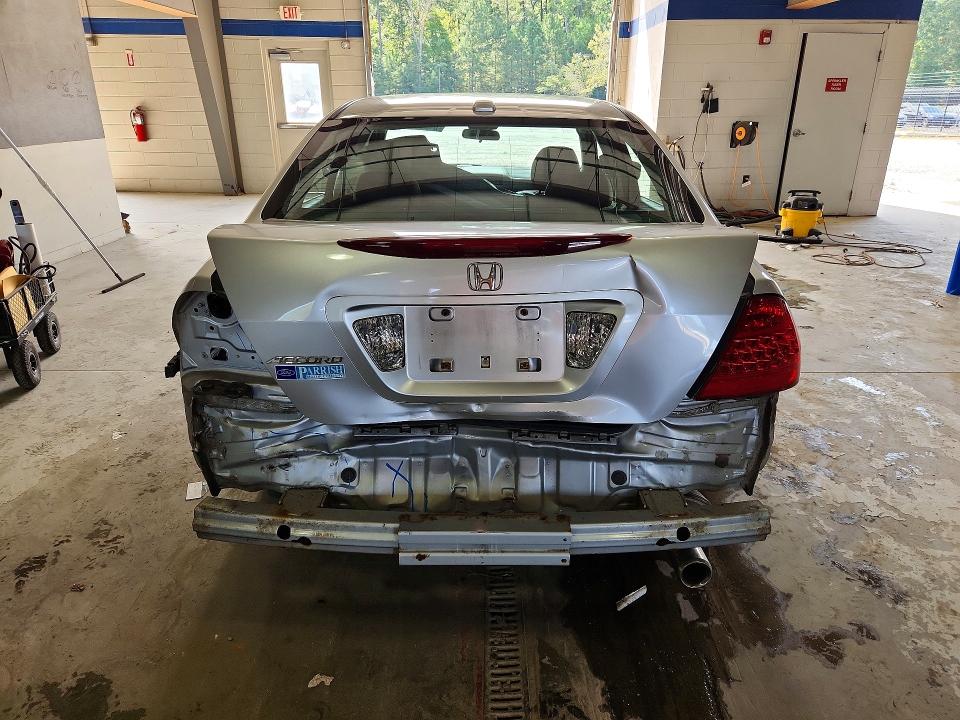 Photo 6 from auction – 2007 HONDA ACCORD with VIN 1HGCM56897A200344