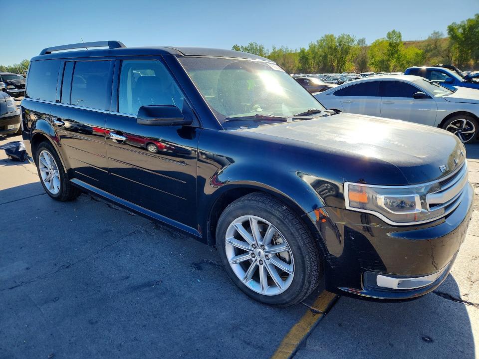 Photo 4 from auction – 2016 FORD FLEX with VIN 2FMHK6D87GBA05913