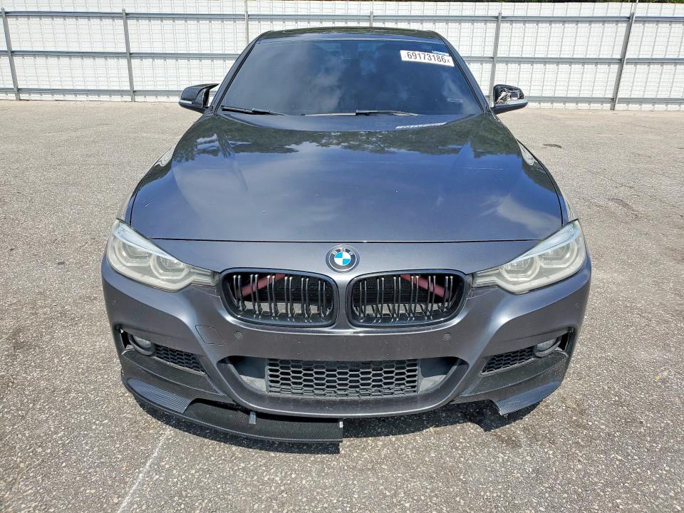 Foto 5 de la subasta – 2016 BMW 340 con VIN WBA8B7C56GK703594