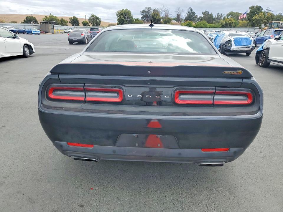 Фото 6 с аукциона – 2015 DODGE CHALLENGER с VIN 2C3CDZFJ6FH773165