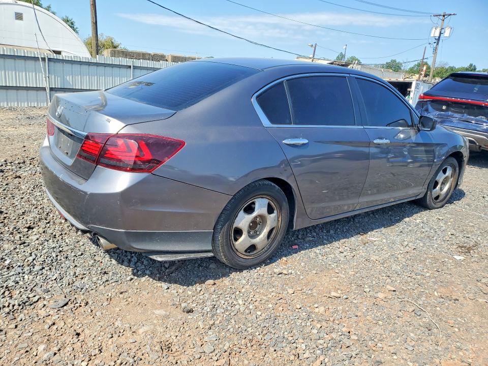 Photo 3 from auction – 2013 HONDA ACCORD with VIN 1HGCR2E33DA118028