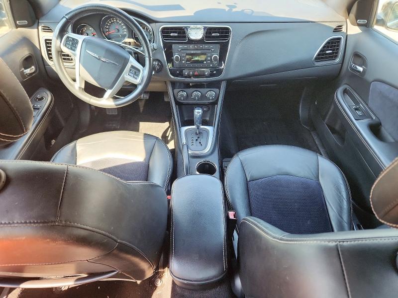 Photo 8 from auction – 2013 CHRYSLER 200 with VIN 1C3CCBCG3DN624199