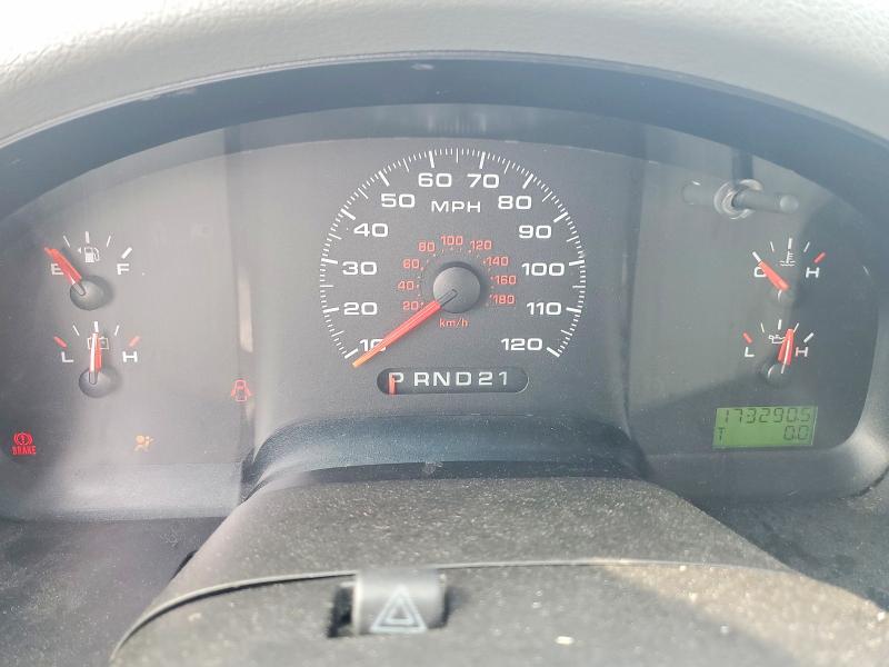Photo 9 from auction – 2006 FORD F150 with VIN 1FTRX14W36NB00614