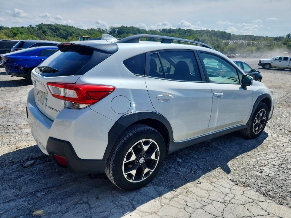 Photo 3 from auction – 2018 SUBARU CROSSTREK with VIN JF2GTADC8J8297930