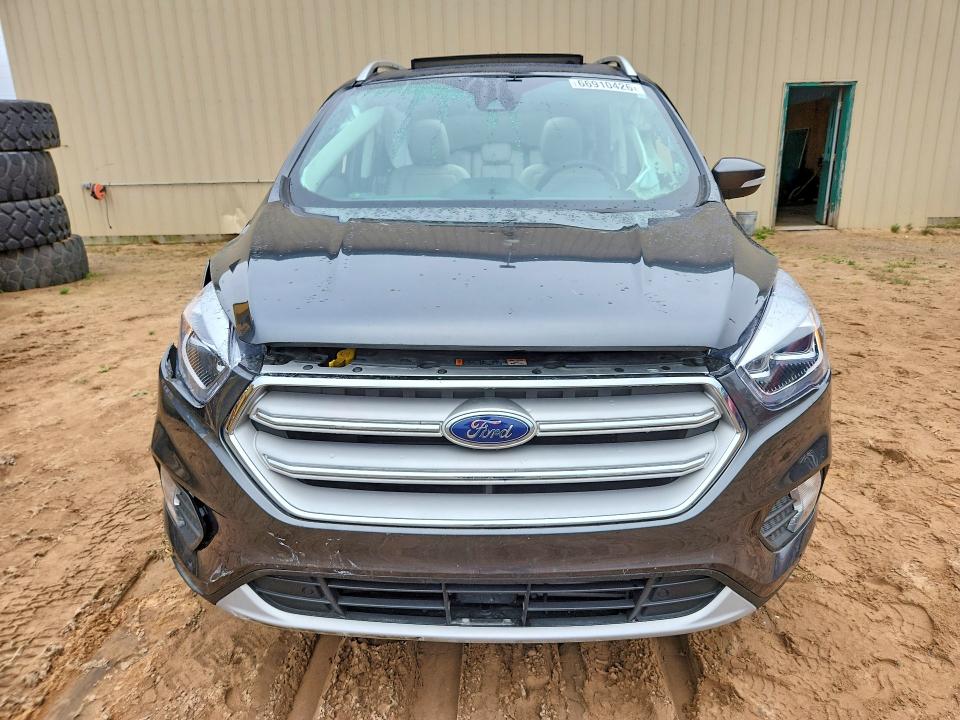 Photo 5 from auction – 2019 FORD ESCAPE with VIN 1FMCU9J90KUA99445