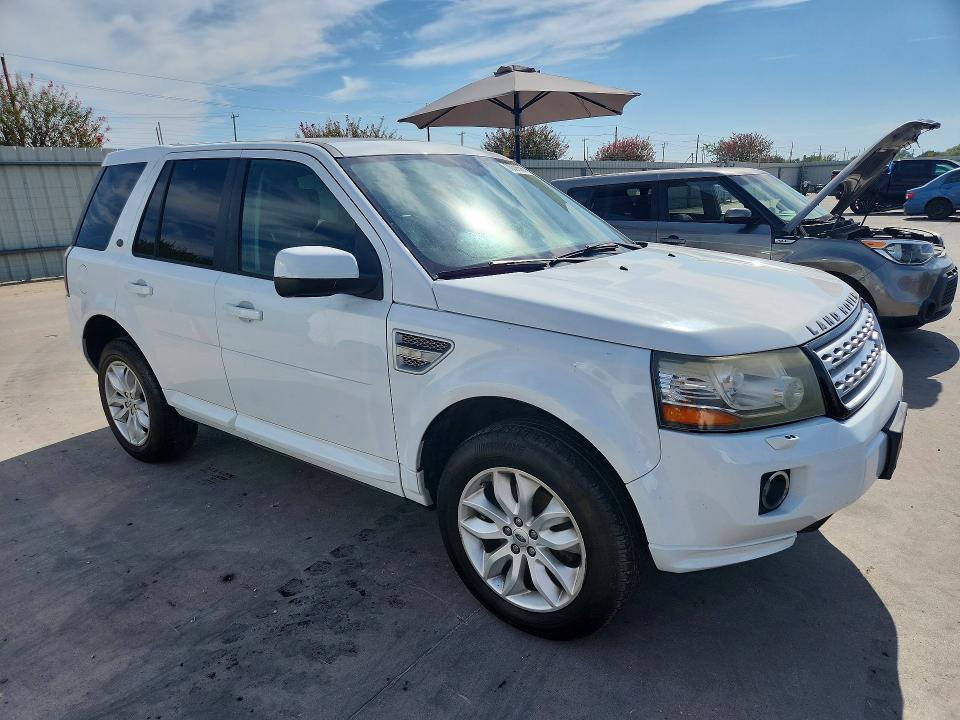Photo 4 from auction – 2013 LAND ROVER LR2 with VIN SALFT2BG9DH362450