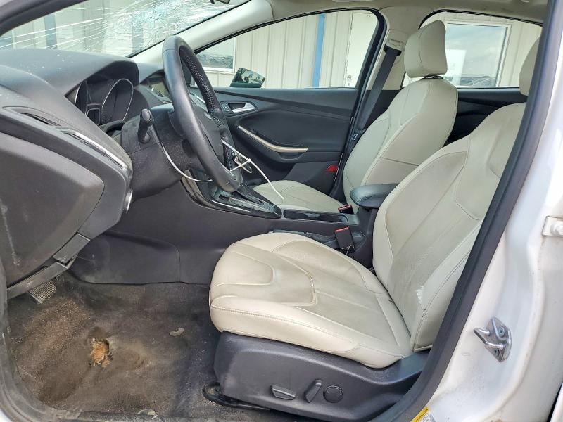 Photo 7 from auction – 2017 FORD FOCUS with VIN 1FADP3N23HL268257