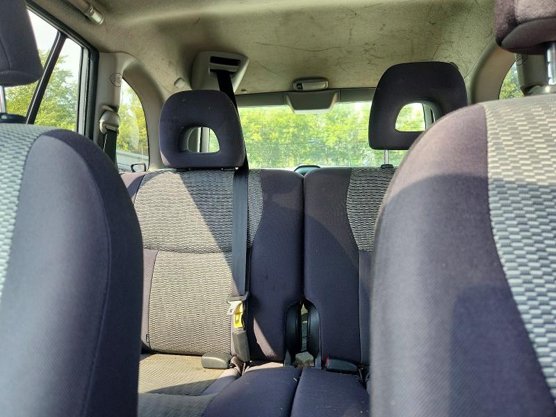 Photo 10 from auction – 2004 TOYOTA RAV4 with VIN JTEHD20V346009773