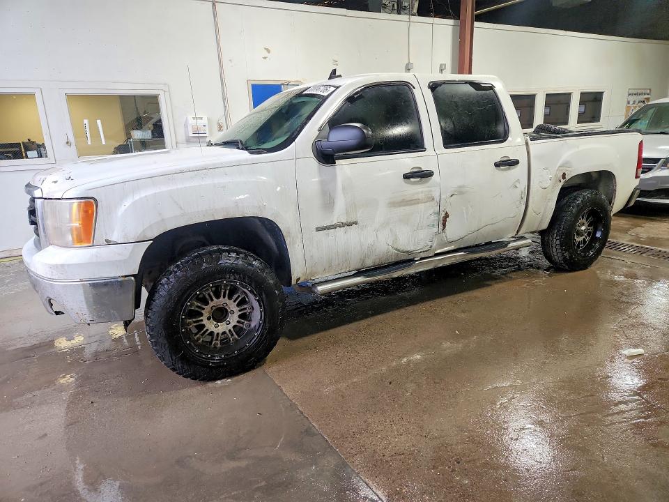 GMC SIERRA 2010 with VIN ML32A3HJ0HH007289 - Photo from auction