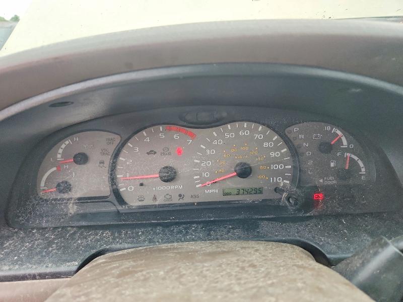 Photo 9 from auction – 2002 TOYOTA SEQUOIA with VIN 5TDZT34A92S077615