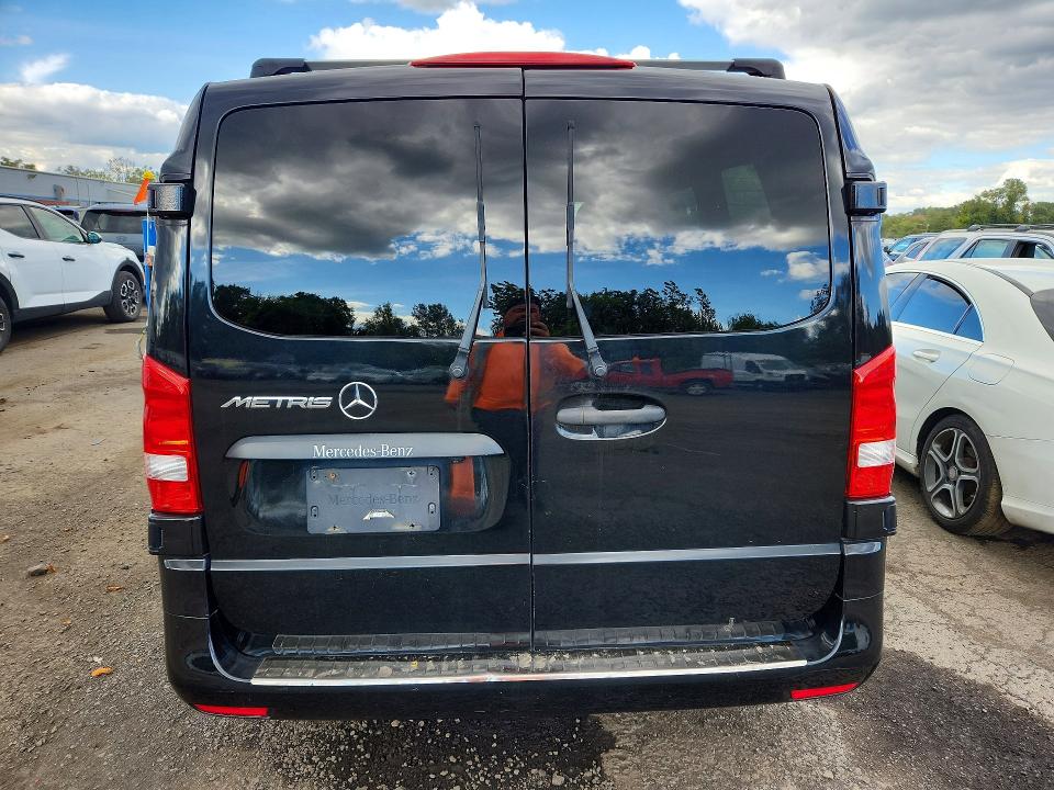 Photo 6 from auction – 2018 MERCEDES-BENZ METRIS with VIN WD4PG2EEXJ3395014