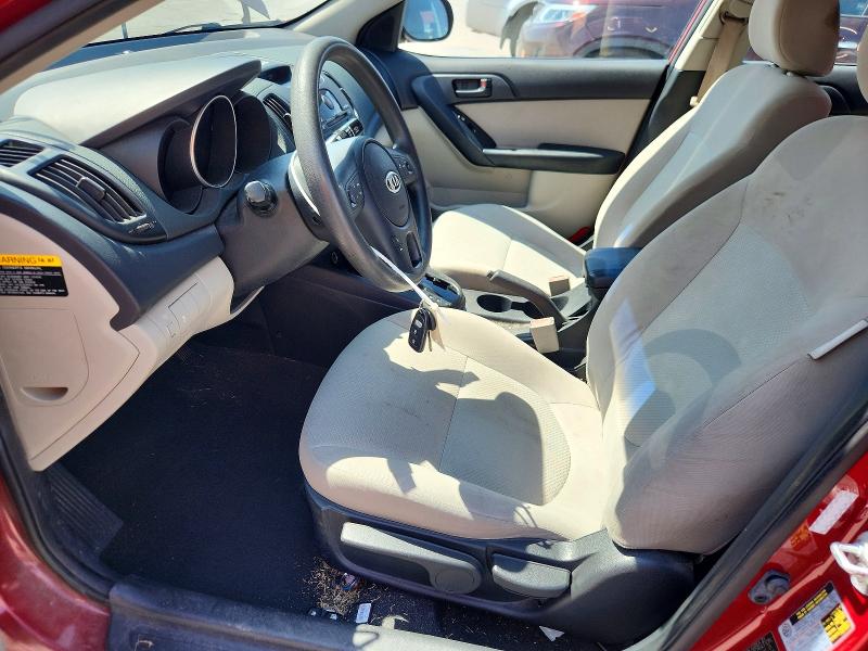Фото 7 с аукциона – 2010 KIA FORTE с VIN KNAFU4A2XA5103742