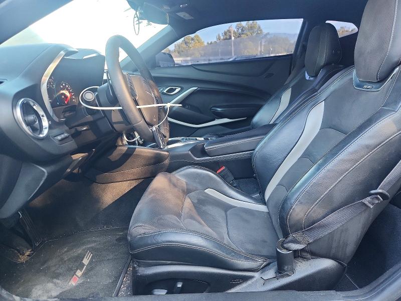 Photo 7 from auction – 2018 CHEVROLET CAMARO with VIN 1G1FE1R74J0189232