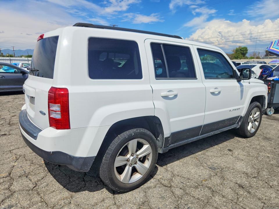 Photo 3 from auction – 2014 JEEP PATRIOT with VIN 1C4NJPFB1ED849395