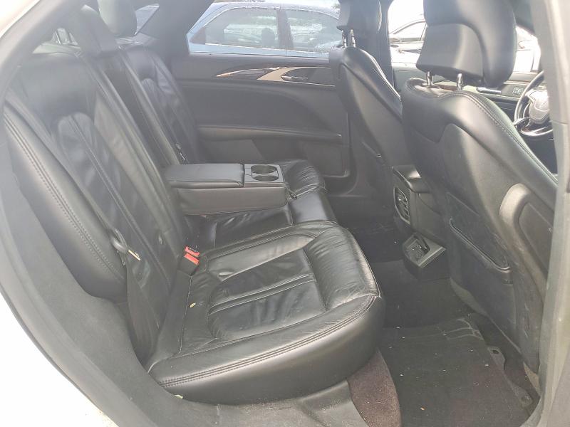 Photo 10 from auction – 2017 LINCOLN MKZ with VIN 3LN6L5C99HR612939