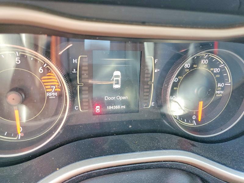 Photo 9 from auction – 2016 JEEP CHEROKEE with VIN 1C4PJMAB9GW175793
