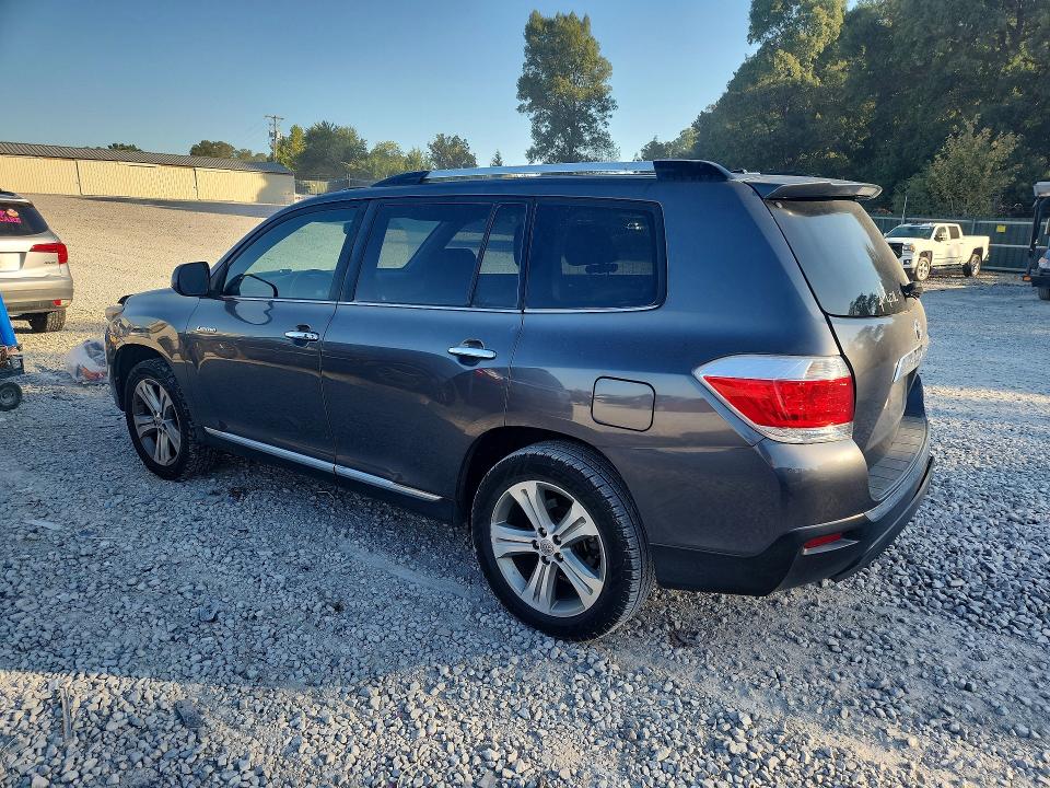 Zdjęcie 2 z aukcji – 2011 TOYOTA HIGHLANDER z VIN 5TDYK3EH6BS046249