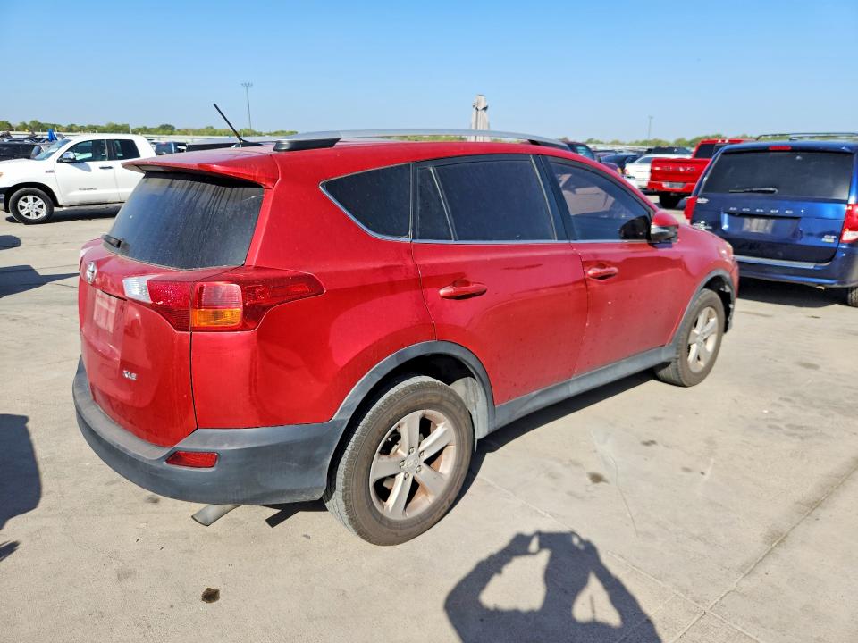 Photo 3 from auction – 2013 TOYOTA RAV4 with VIN 2T3WFREV4DW065405