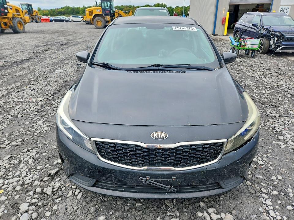 Photo 5 from auction – 2017 KIA FORTE with VIN 3KPFK4A79HE028454