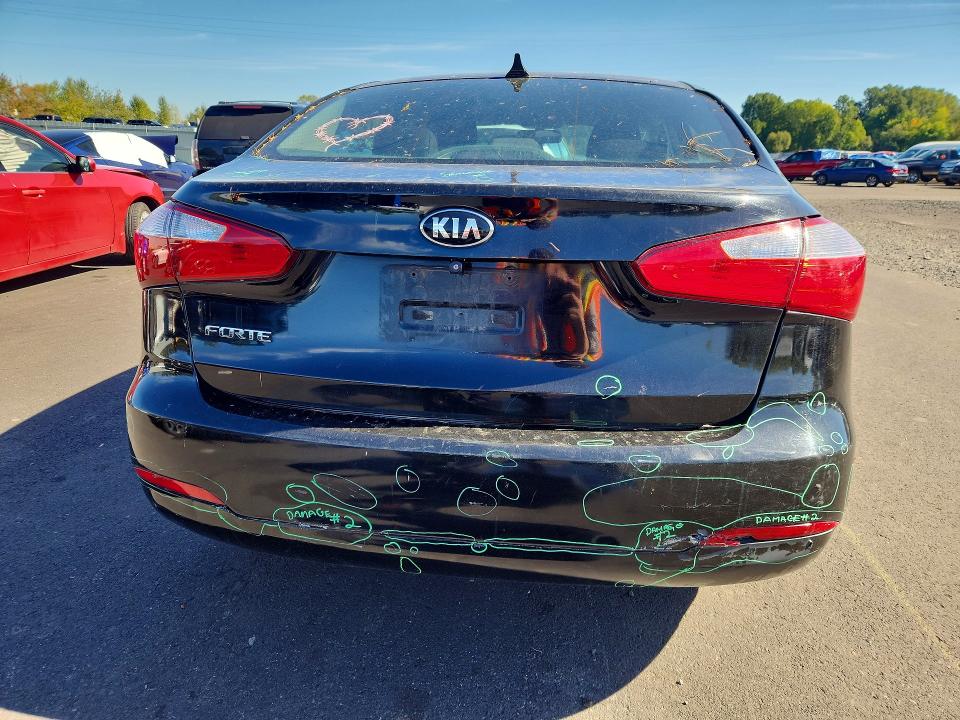 Foto 6 de la subasta – 2016 KIA FORTE con VIN KNAFX4A61G5608930